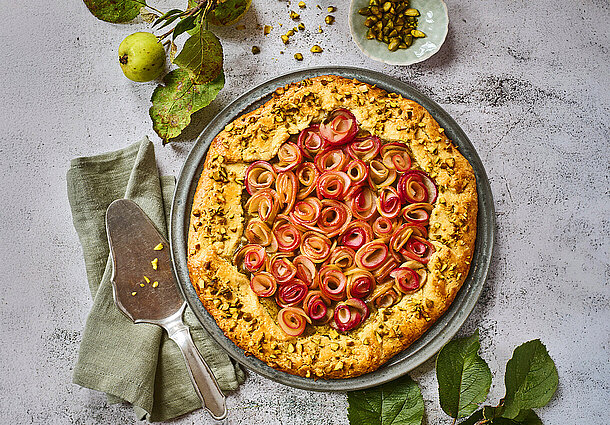 Apfel-Galette mit Pistaziencreme
