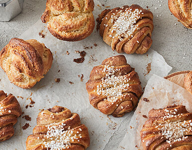 Zimtschnecken und Kokosbrötchen