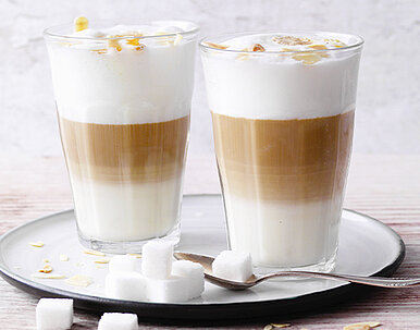 Mandel-Latte macchiato