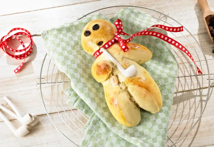 Stutenkerl weihnachtlich verziert