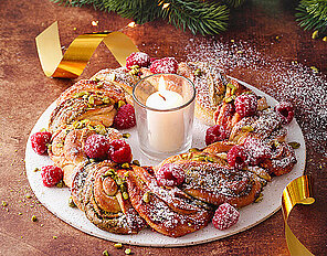 Gebackener Adventskranz