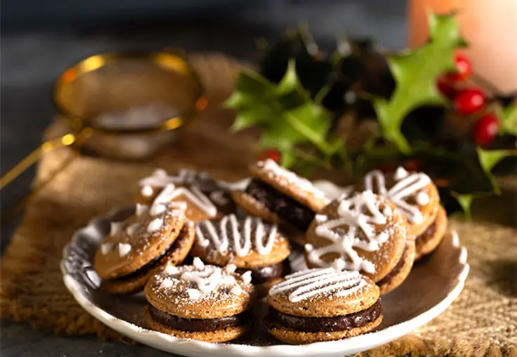 Macarons mit Lebkuchen-Buttercreme