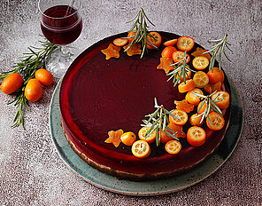 Cheesecake mit Glühweinspiegel Cheesecake mit Glühweinspiegel
