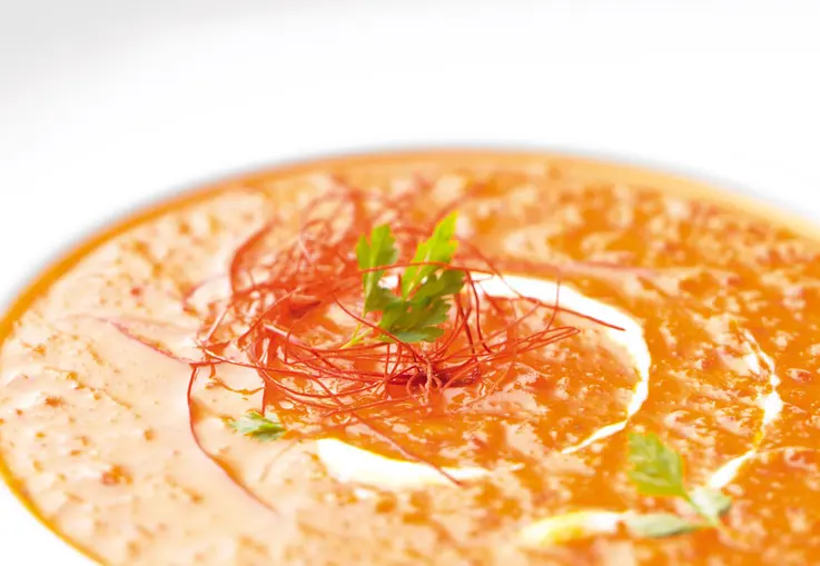 Karamellisierte Paprika-Chili-Suppe (Rezept)