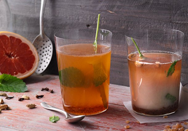Schwarzer Melissen-Grapefruit-Tee (Rezept)