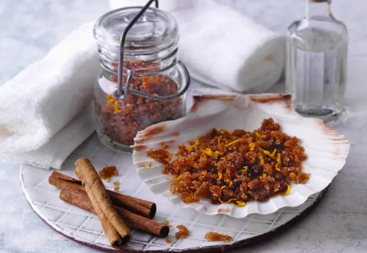 Blutorangen-Zuckerpeeling mit Zimt (Rezept)