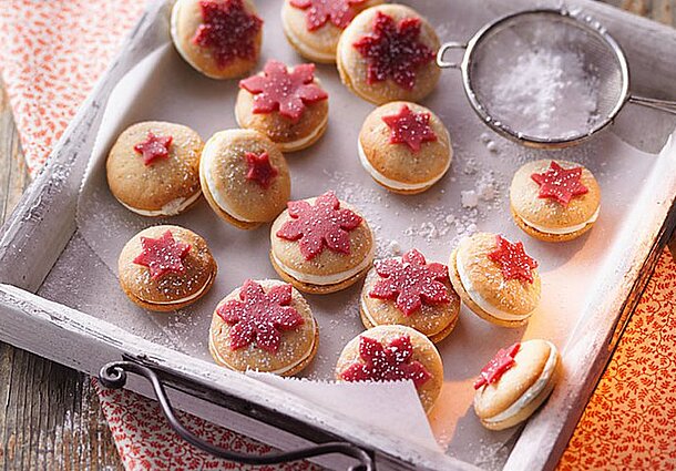 Gewürz-Whoopies mit Mandarinencreme (Rezept)