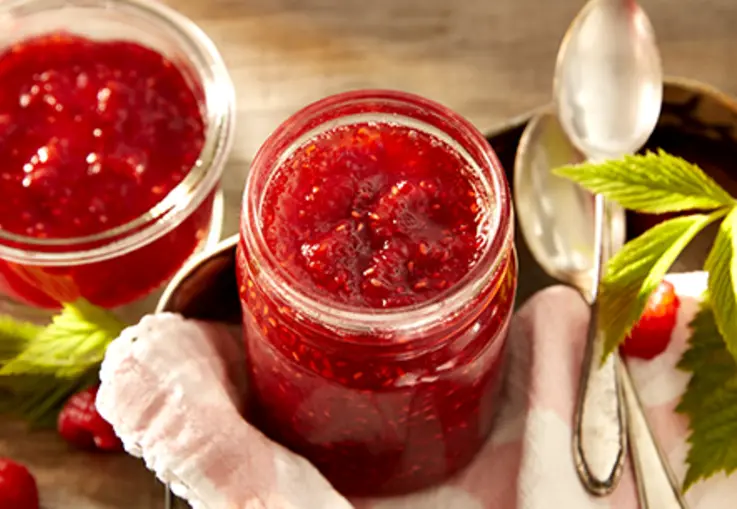 Fruchtige Himbeer-Konfitüre (Rezept)