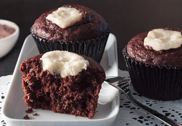 Schwarz-weiße Muffins (Rezept)