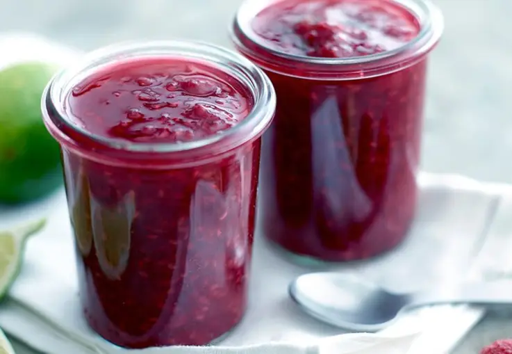 Himbeerkonfitüre mit Ingwer und Limette (Rezept)