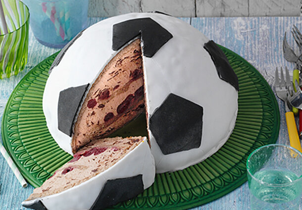 Fußballtorte (Rezept)