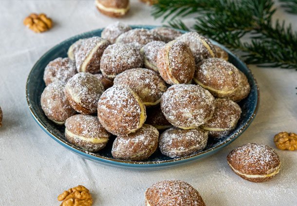 Rezept für Oreschki slowakische gefüllte Walnuss-Kekse