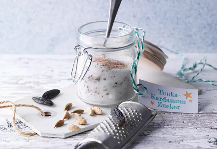 Tonka-Kardamom-Zucker (Rezept)