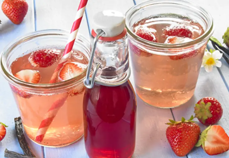 Erdbeersirup mit Vanille (Rezept)