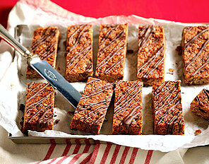 Lebkuchen-Haferriegel mit Schokolade
