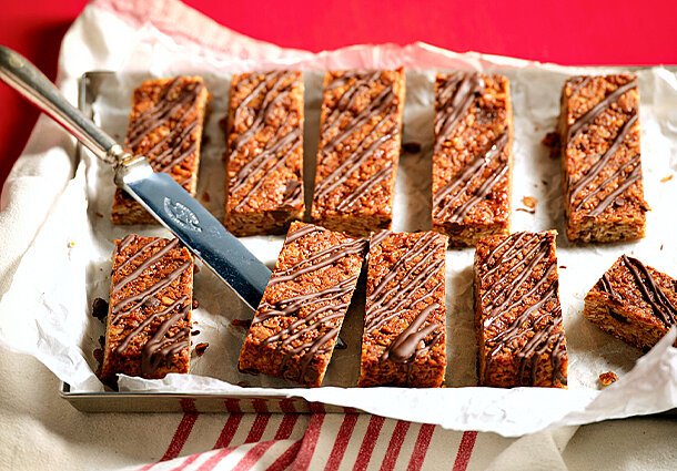 Lebkuchen-Haferriegel mit Schokolade