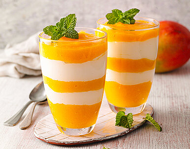 Mango-Schichtdessert
