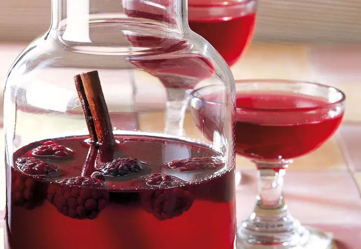 Brombeerlikör (Rezept)