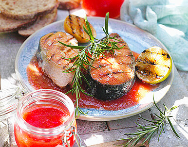 Tomaten-Paprika-Sauce mit Harissa