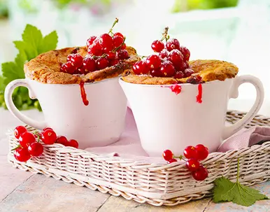 Johannisbeer-Zitronen-Tassenkuchen