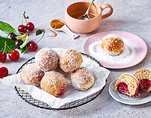 Kirsch-Quarkbällchen