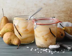 Eingemachte Birnen mit Vanille