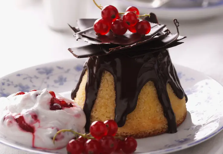 Bremer Küsterküchlein mit Johannisbeercreme (Rezept)