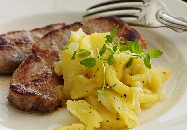 Birnen mit Zwiebel und Thymian (Rezept)