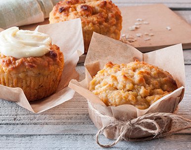 Carrot and Apple Muffins mit Frosting