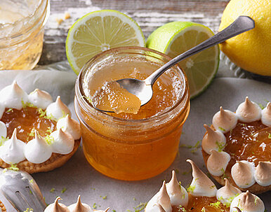 Zitronen-Limetten-Marmelade mit Kokosmilch