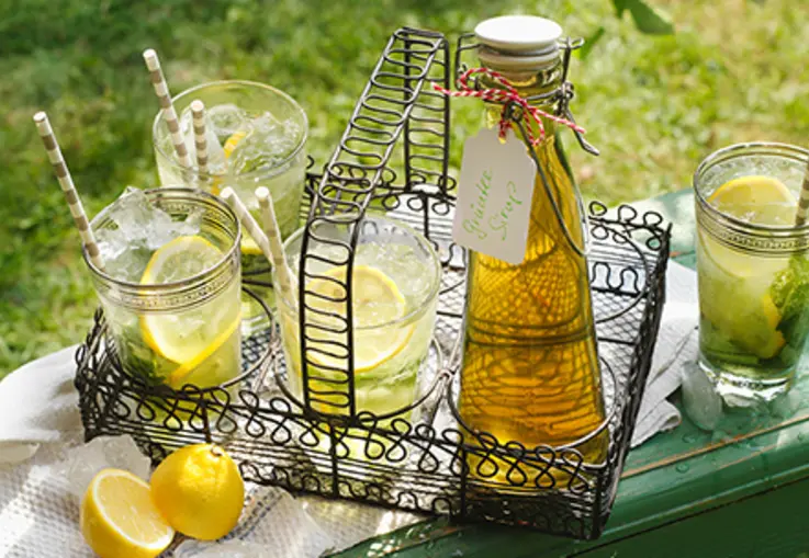 Grüntee-Zitronenmelisse-Sirup (Rezept)