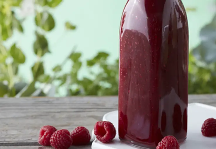 Himbeersirup mit Anis (Rezept)