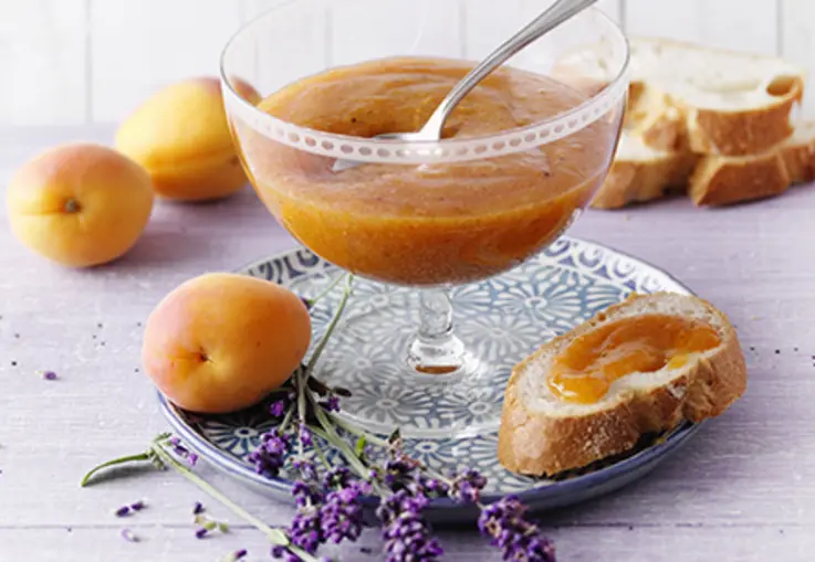 Aprikosen-Lavendel-Fruchtaufstrich (Rezept)