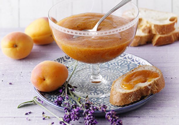 Aprikosen-Lavendel-Fruchtaufstrich (Rezept)