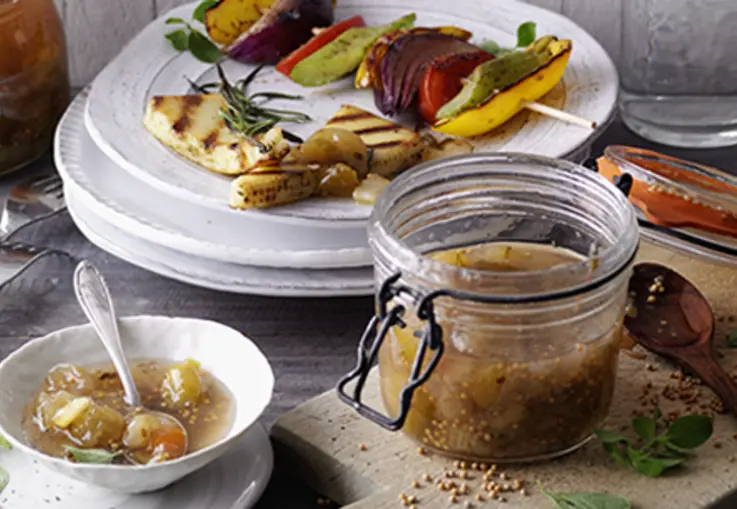 Paprika-Stachelbeer-Relish (Rezept)
