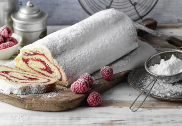 Himbeer-Marzipan-Stollen 