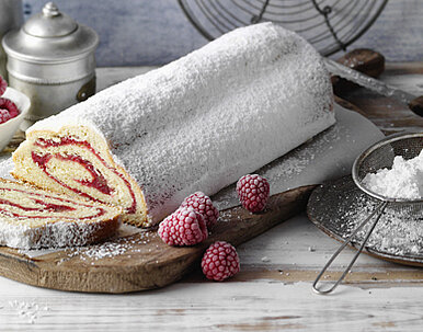 Himbeer-Marzipan-Stollen