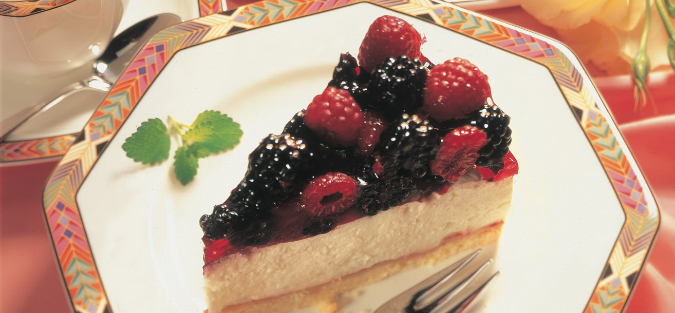 Beeren-Joghurt-Torte - SweetFamily von Nordzucker