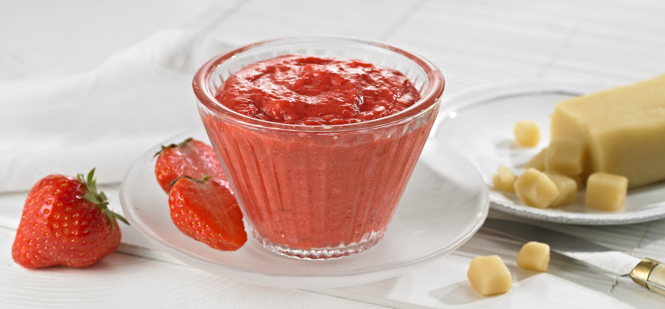 Erdbeer-Marzipan-Fruchtaufstrich - SweetFamily von Nordzucker