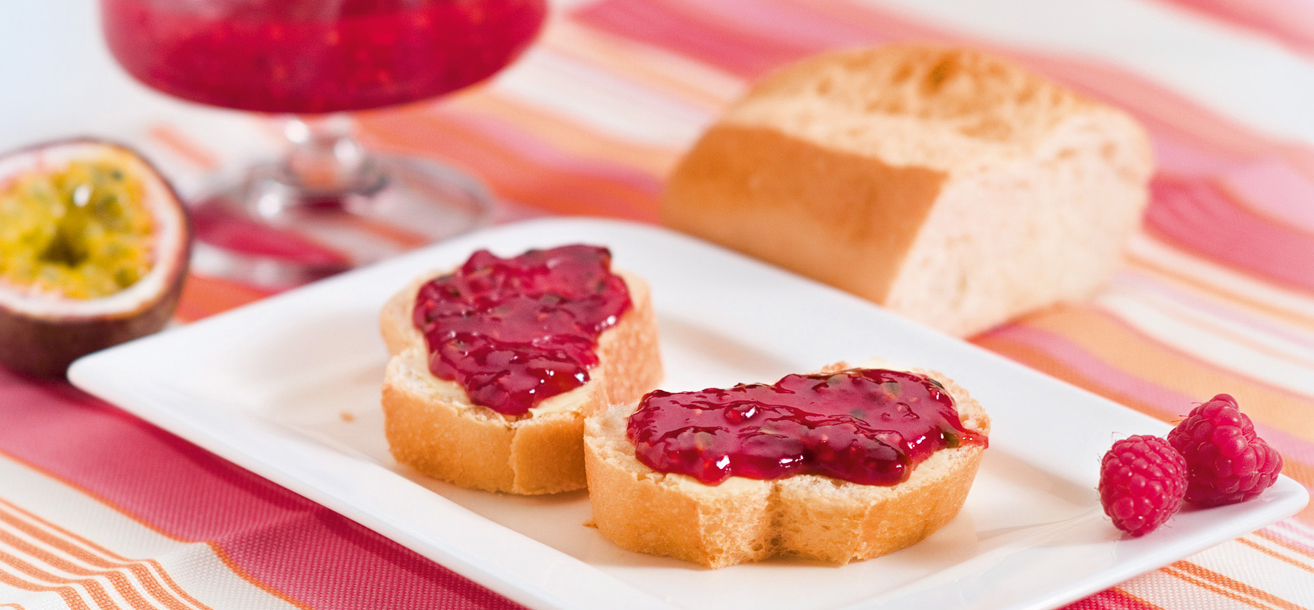Himbeer-Maracuja-Konfitüre mit Balsamicoessig - SweetFamily von Nordzucker