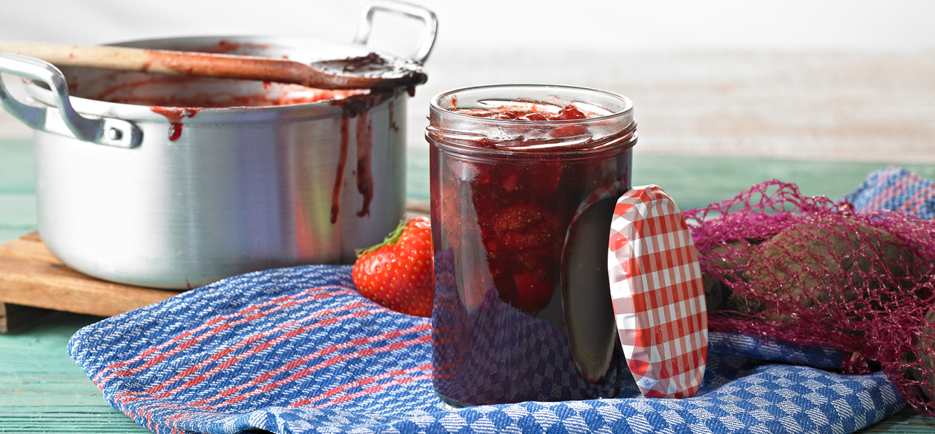 Rote Bete-Erdbeer-Konfitüre - SweetFamily von Nordzucker